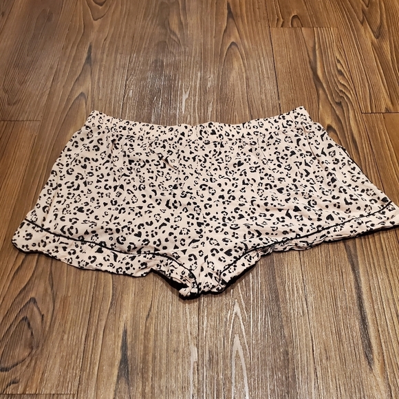 Victorias Secret Leopard Print Pajamas Sleep Shorts Cotton Lounge Boxer Briefs L - Picture 2 of 7